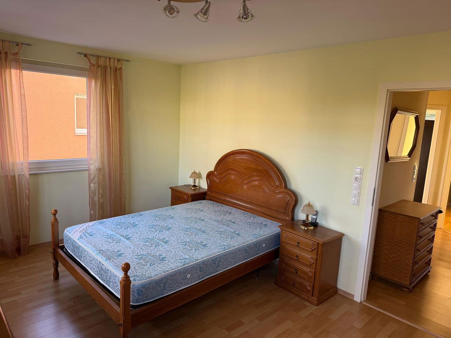 Predaj domu 135 m², pozemek 275 m², Reinbek, Šlezvicko-Holštajnsko Predaj domu 135 m², pozemek 275 m², Reinbek, Šlezvicko-Holštajnsko