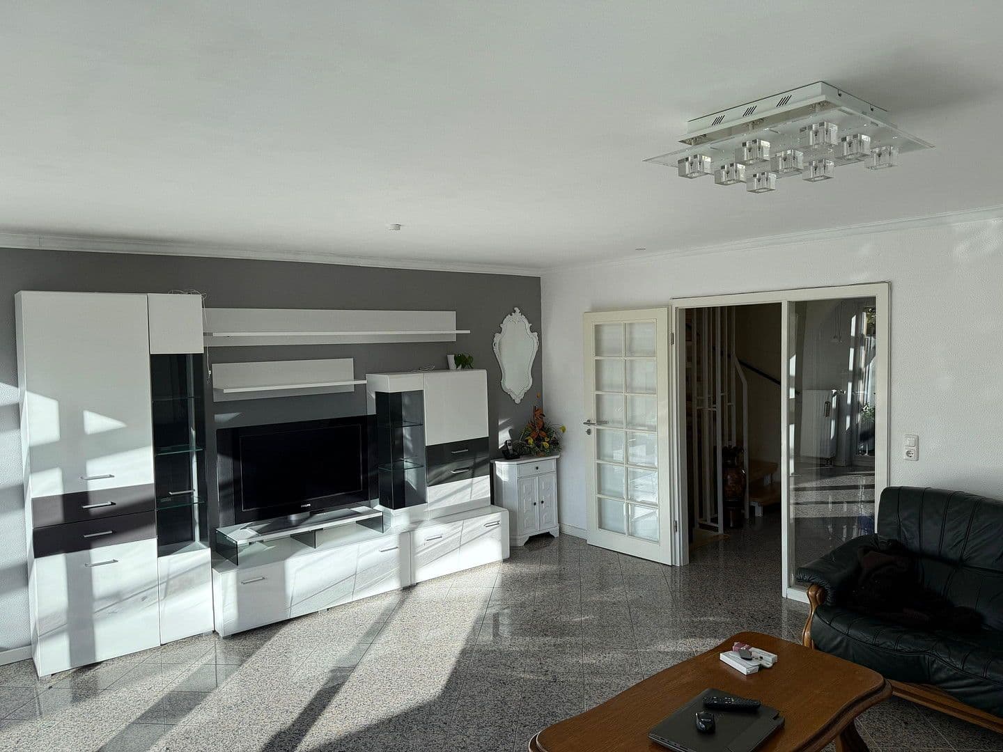 Predaj domu 135 m², pozemek 275 m², Reinbek, Šlezvicko-Holštajnsko Predaj domu 135 m², pozemek 275 m², Reinbek, Šlezvicko-Holštajnsko