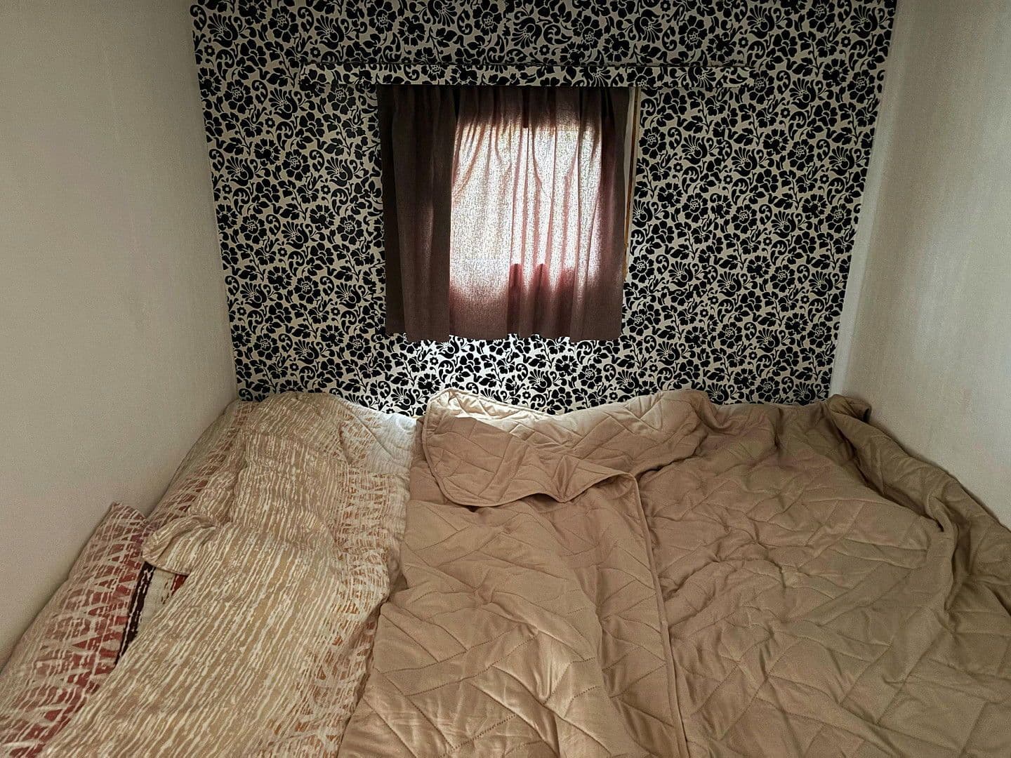 Predaj domu 30 m², pozemek 180 m², Mobilheimplatz Forchtenstein, Forchtenstein, Burgenland Predaj domu 30 m², pozemek 180 m², Mobilheimplatz Forchtenstein, Forchtenstein, Burgenland