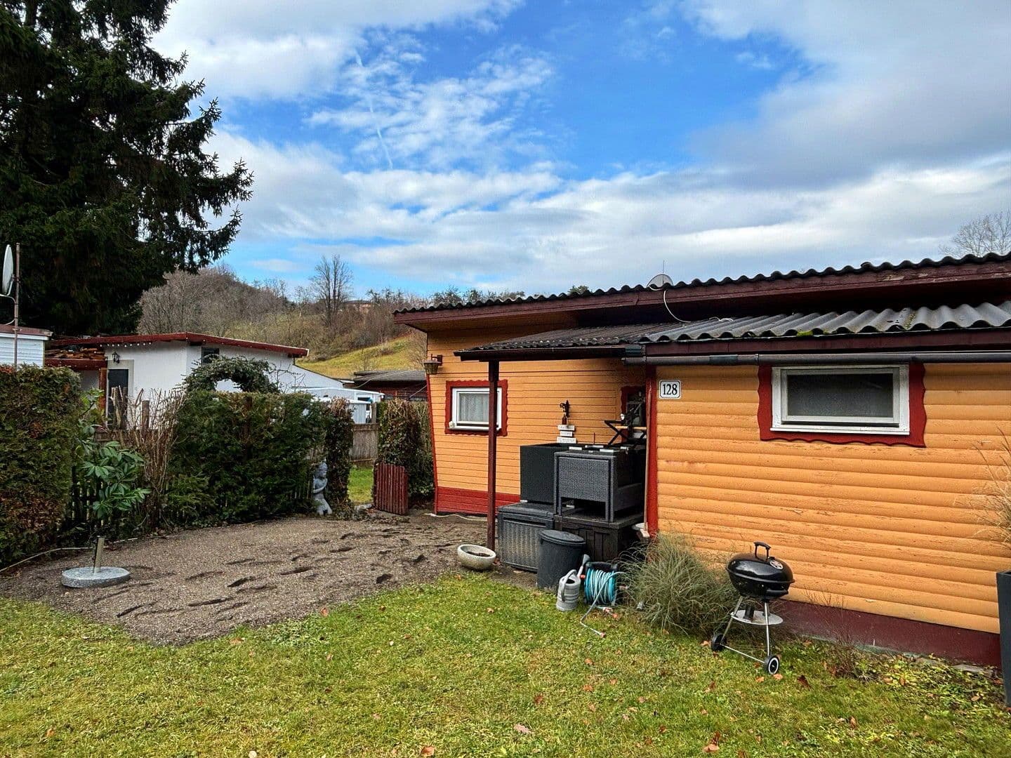 Predaj domu 30 m², pozemek 180 m², Mobilheimplatz Forchtenstein, Forchtenstein, Burgenland Predaj domu 30 m², pozemek 180 m², Mobilheimplatz Forchtenstein, Forchtenstein, Burgenland