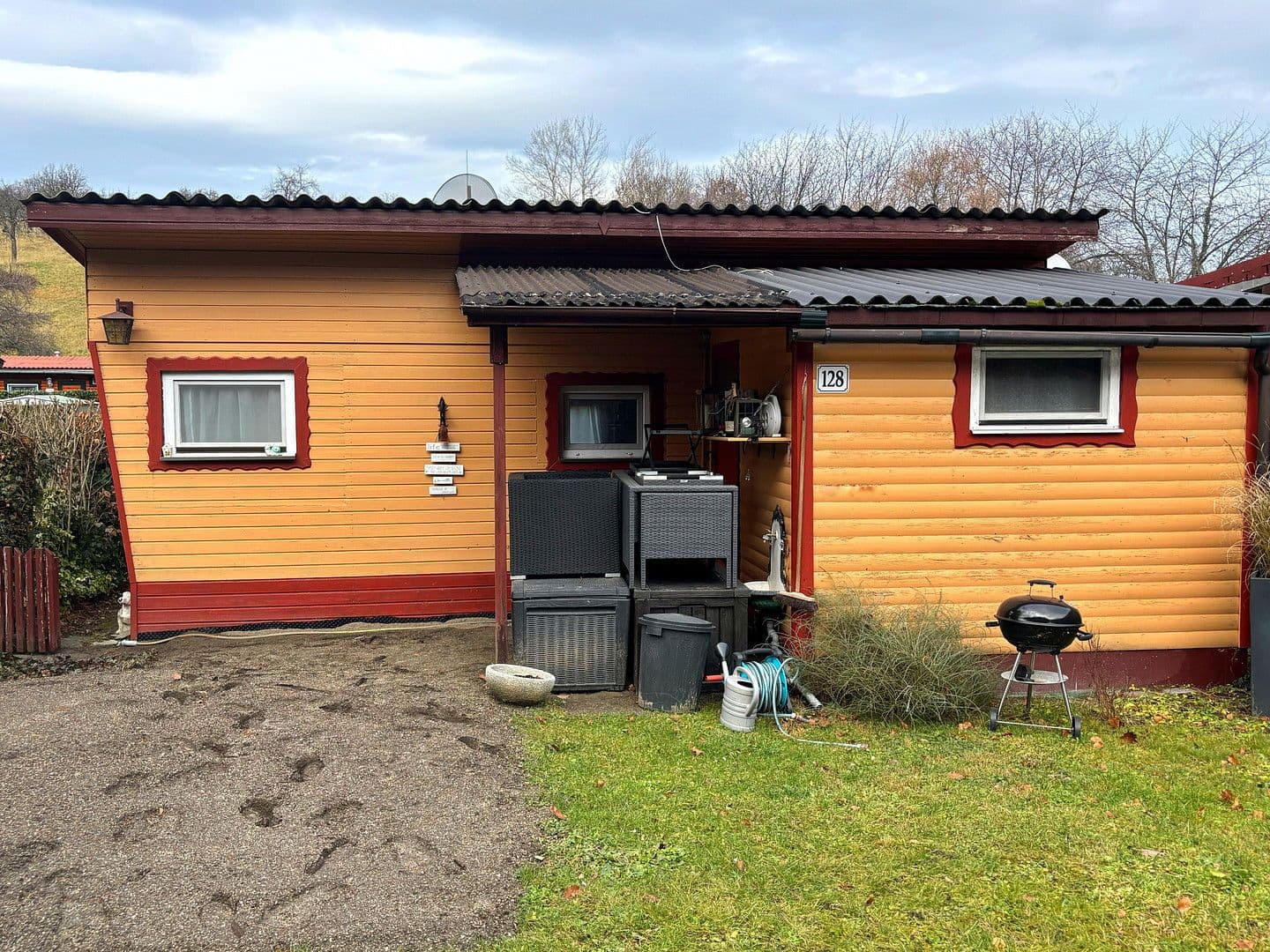 Predaj domu 30 m², pozemek 180 m², Mobilheimplatz Forchtenstein, Forchtenstein, Burgenland Predaj domu 30 m², pozemek 180 m², Mobilheimplatz Forchtenstein, Forchtenstein, Burgenland