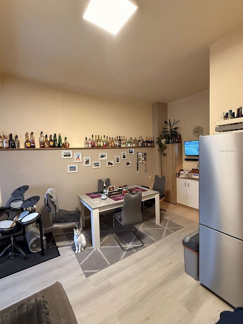 Prenájom bytu 2-izbový 60 m², Solingen, Severné Porýnie - Westfálsko Prenájom bytu 2-izbový 60 m², Solingen, Severné Porýnie - Westfálsko