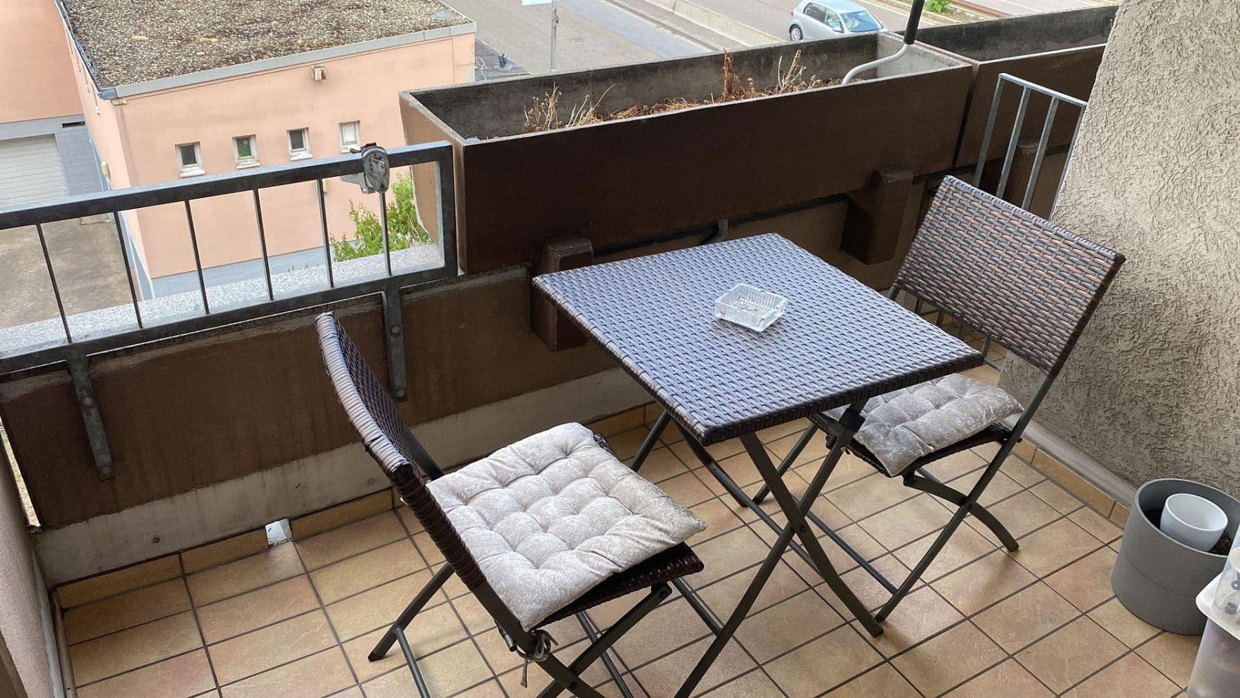 Prenájom bytu 2-izbový 45 m², Mannheim Käfertal, Bádensko-Wurttembersko Prenájom bytu 2-izbový 45 m², Mannheim Käfertal, Bádensko-Wurttembersko