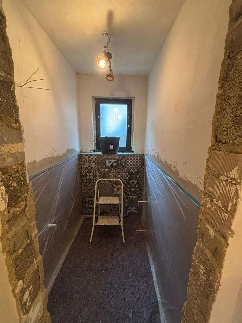 Prenájom bytu 3-izbový 82 m², Ahrweilerstr. 28, Bad Neuenahr-Ahrweiler, Porýnie-Falcko Prenájom bytu 3-izbový 82 m², Ahrweilerstr. 28, Bad Neuenahr-Ahrweiler, Porýnie-Falcko