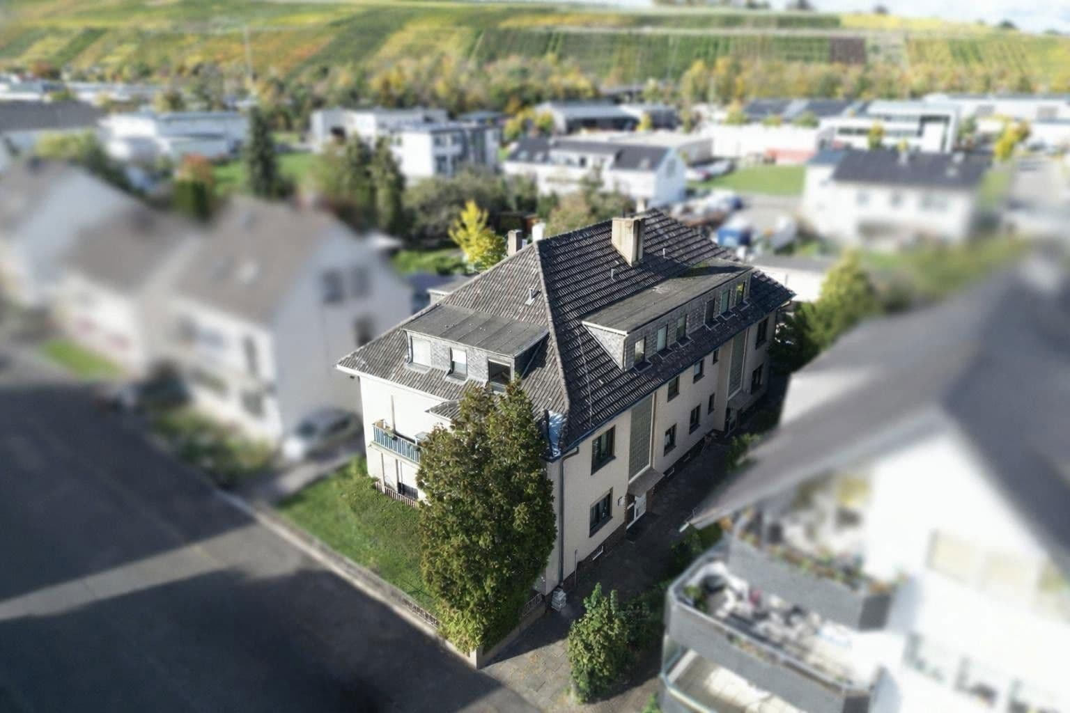Prenájom bytu 3-izbový 82 m², Ahrweilerstr. 28, Bad Neuenahr-Ahrweiler, Porýnie-Falcko Prenájom bytu 3-izbový 82 m², Ahrweilerstr. 28, Bad Neuenahr-Ahrweiler, Porýnie-Falcko