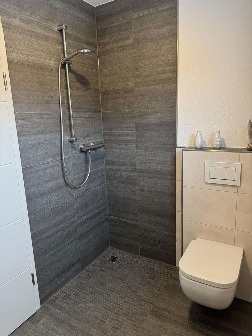 Predaj domu 223 m², pozemek 1.094 m², Speinshart, Bavorsko Predaj domu 223 m², pozemek 1.094 m², Speinshart, Bavorsko