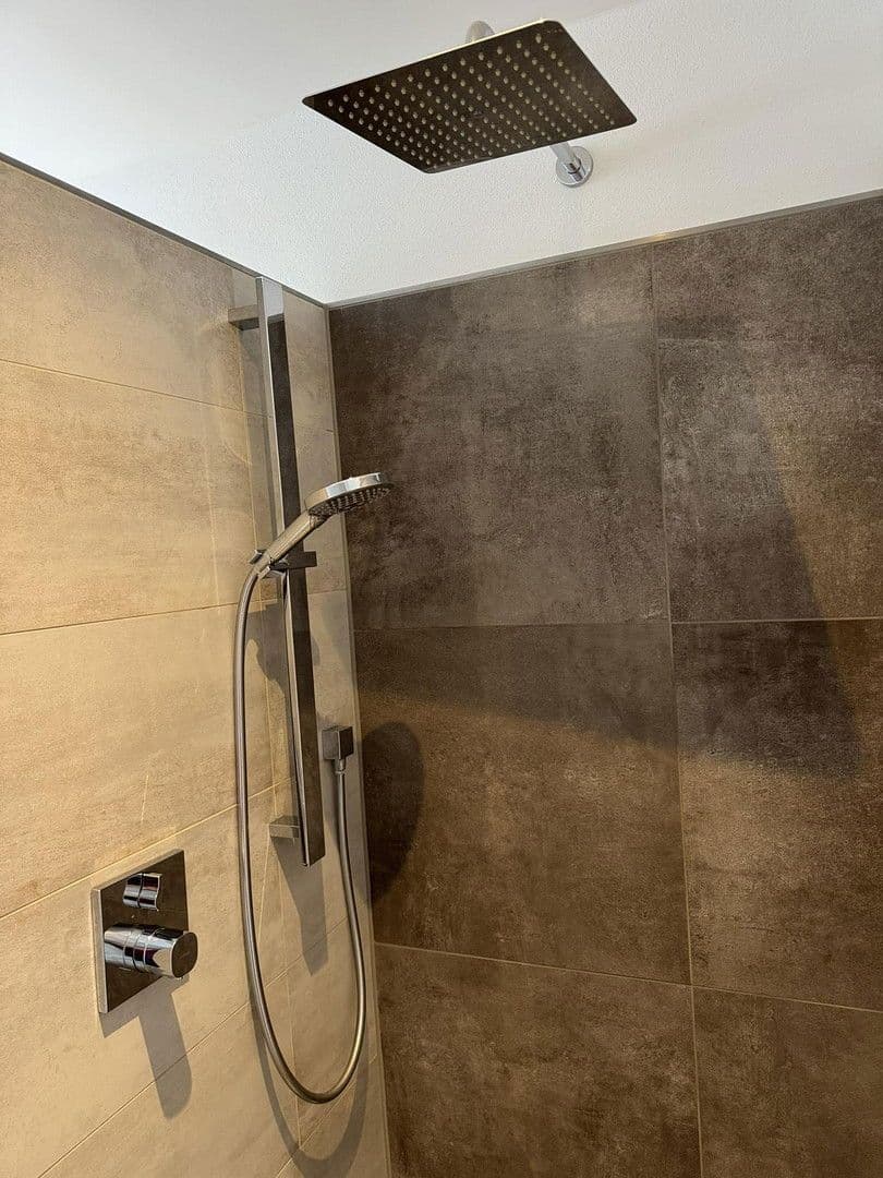 Predaj domu 223 m², pozemek 1.094 m², Speinshart, Bavorsko Predaj domu 223 m², pozemek 1.094 m², Speinshart, Bavorsko