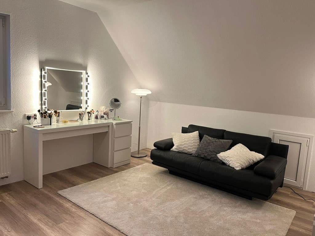 Predaj domu 400 m², pozemek 375 m², Medebach, Severné Porýnie - Westfálsko Predaj domu 400 m², pozemek 375 m², Medebach, Severné Porýnie - Westfálsko