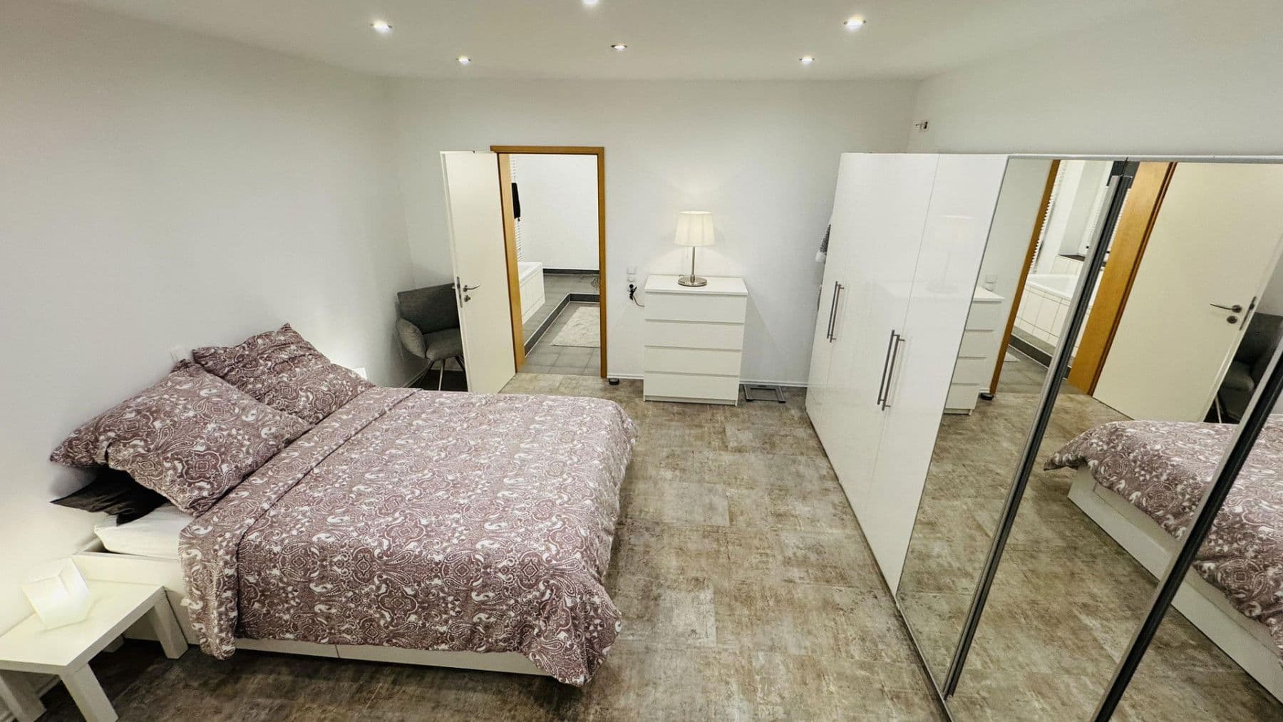 Predaj domu 400 m², pozemek 375 m², Medebach, Severné Porýnie - Westfálsko Predaj domu 400 m², pozemek 375 m², Medebach, Severné Porýnie - Westfálsko