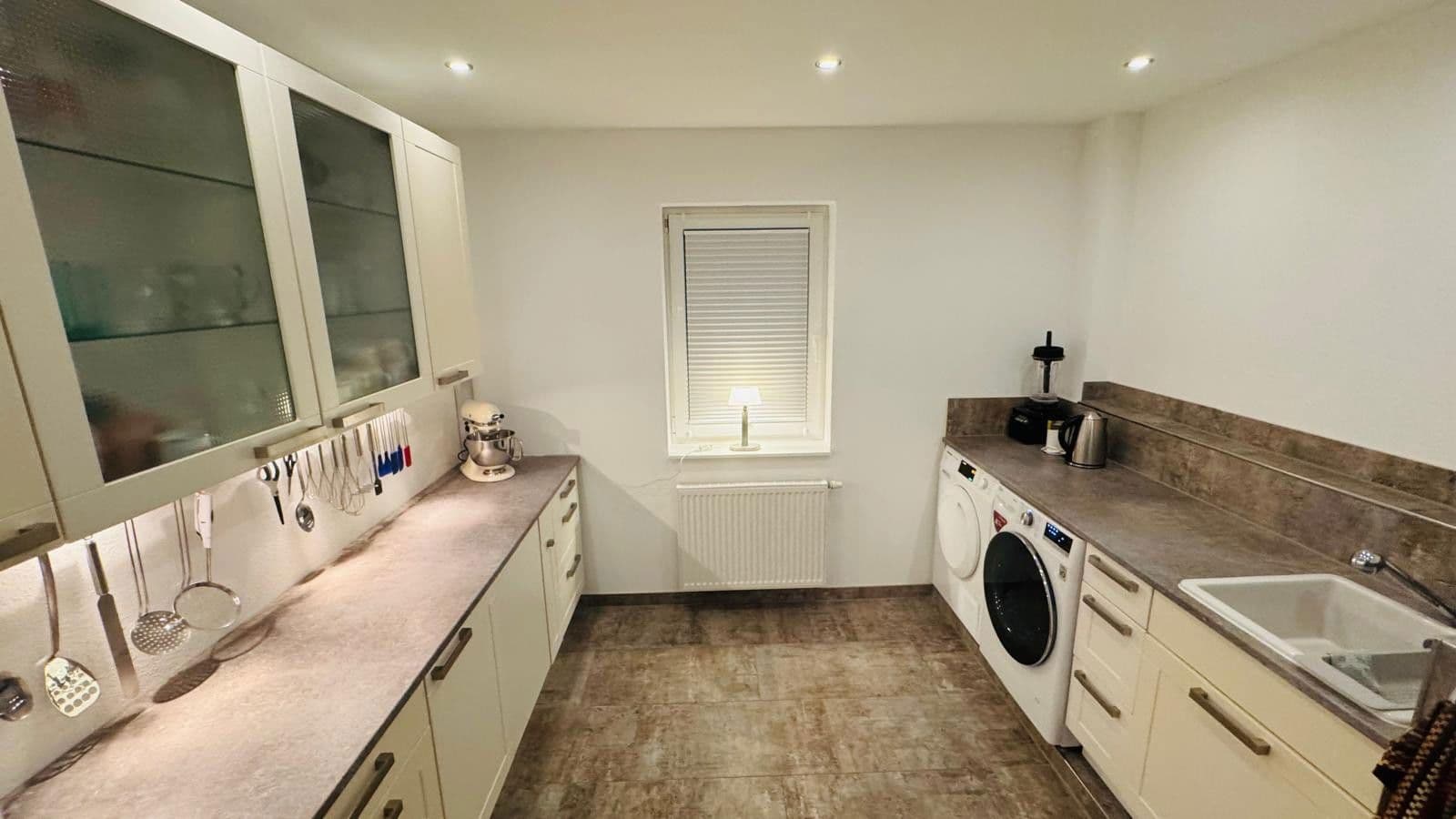 Predaj domu 400 m², pozemek 375 m², Medebach, Severné Porýnie - Westfálsko Predaj domu 400 m², pozemek 375 m², Medebach, Severné Porýnie - Westfálsko