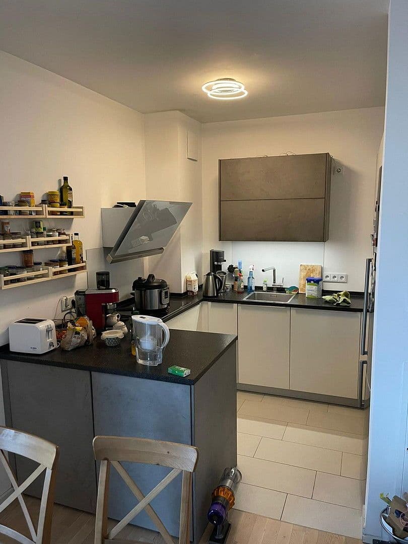 Prenájom bytu 2-izbový 75 m², Neudörferstraße 23, Nürnberg, Bavorsko Prenájom bytu 2-izbový 75 m², Neudörferstraße 23, Nürnberg, Bavorsko