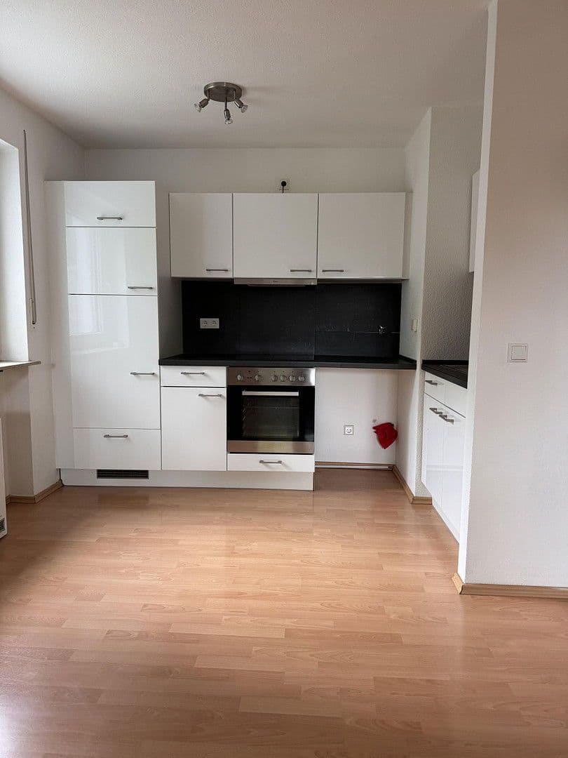 Prenájom bytu 1-izbový 42 m², Salierstraße 22, Waiblingen, Bádensko-Wurttembersko Prenájom bytu 1-izbový 42 m², Salierstraße 22, Waiblingen, Bádensko-Wurttembersko