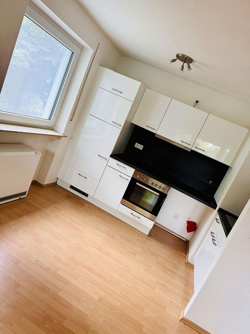 Prenájom bytu 1-izbový 42 m², Salierstraße 22, Waiblingen, Bádensko-Wurttembersko Prenájom bytu 1-izbový 42 m², Salierstraße 22, Waiblingen, Bádensko-Wurttembersko
