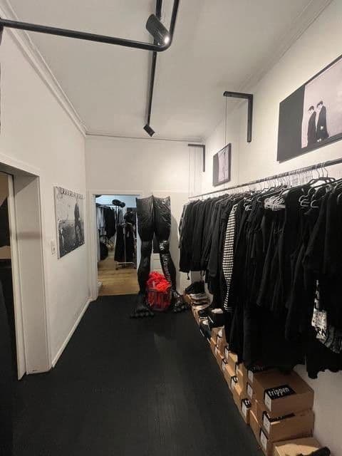 Prenájom kancelárie 110 m², Stuttgart, Bádensko-Wurttembersko Prenájom kancelárie 110 m², Stuttgart, Bádensko-Wurttembersko