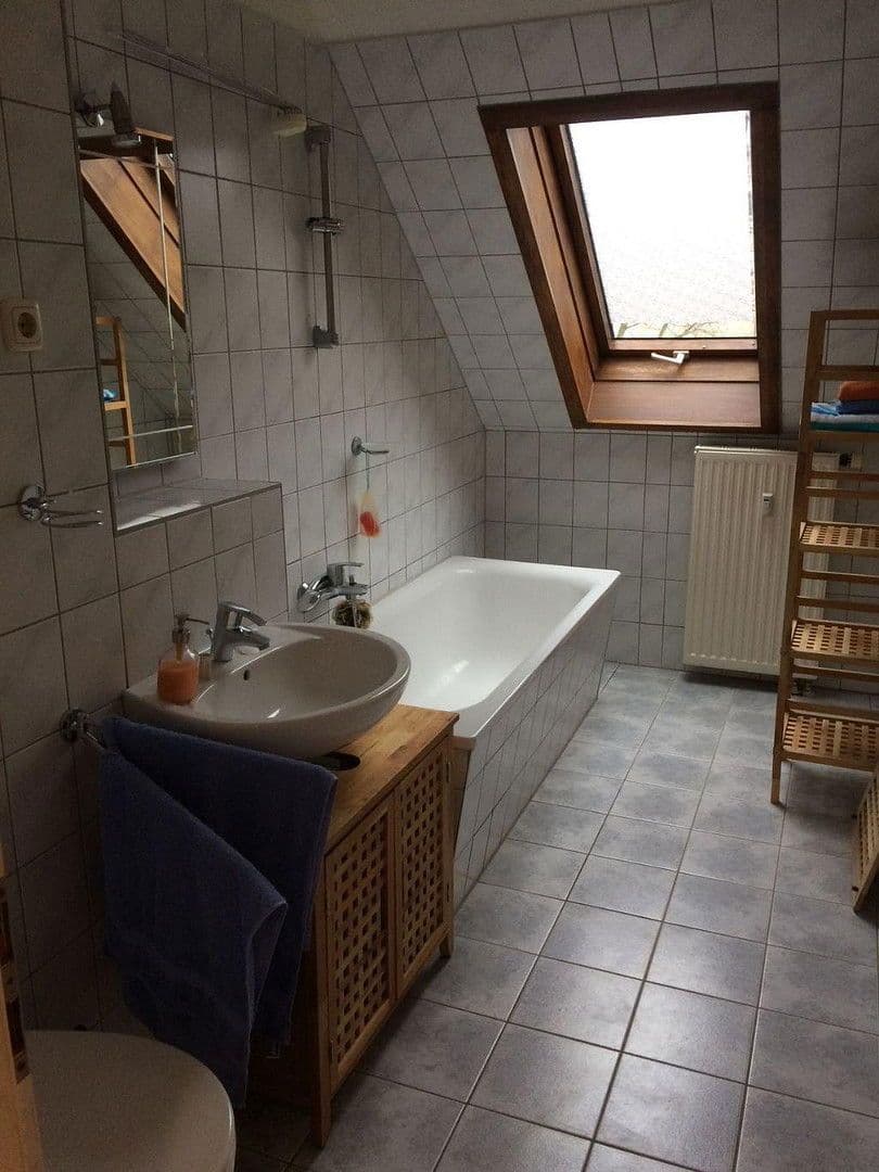 Predaj bytu 3-izbový 101 m², Bernsdorfer Straße 67, Chemnitz, Sasko Predaj bytu 3-izbový 101 m², Bernsdorfer Straße 67, Chemnitz, Sasko