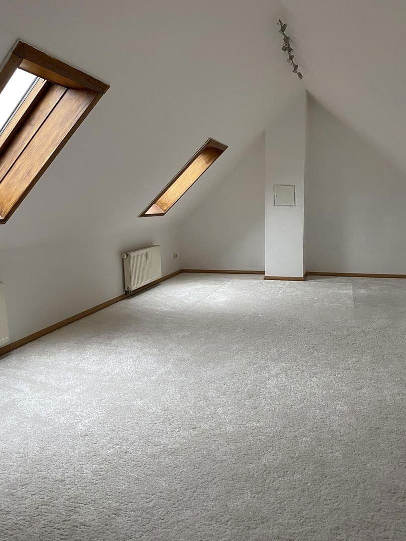 Predaj bytu 3-izbový 101 m², Bernsdorfer Straße 67, Chemnitz, Sasko Predaj bytu 3-izbový 101 m², Bernsdorfer Straße 67, Chemnitz, Sasko