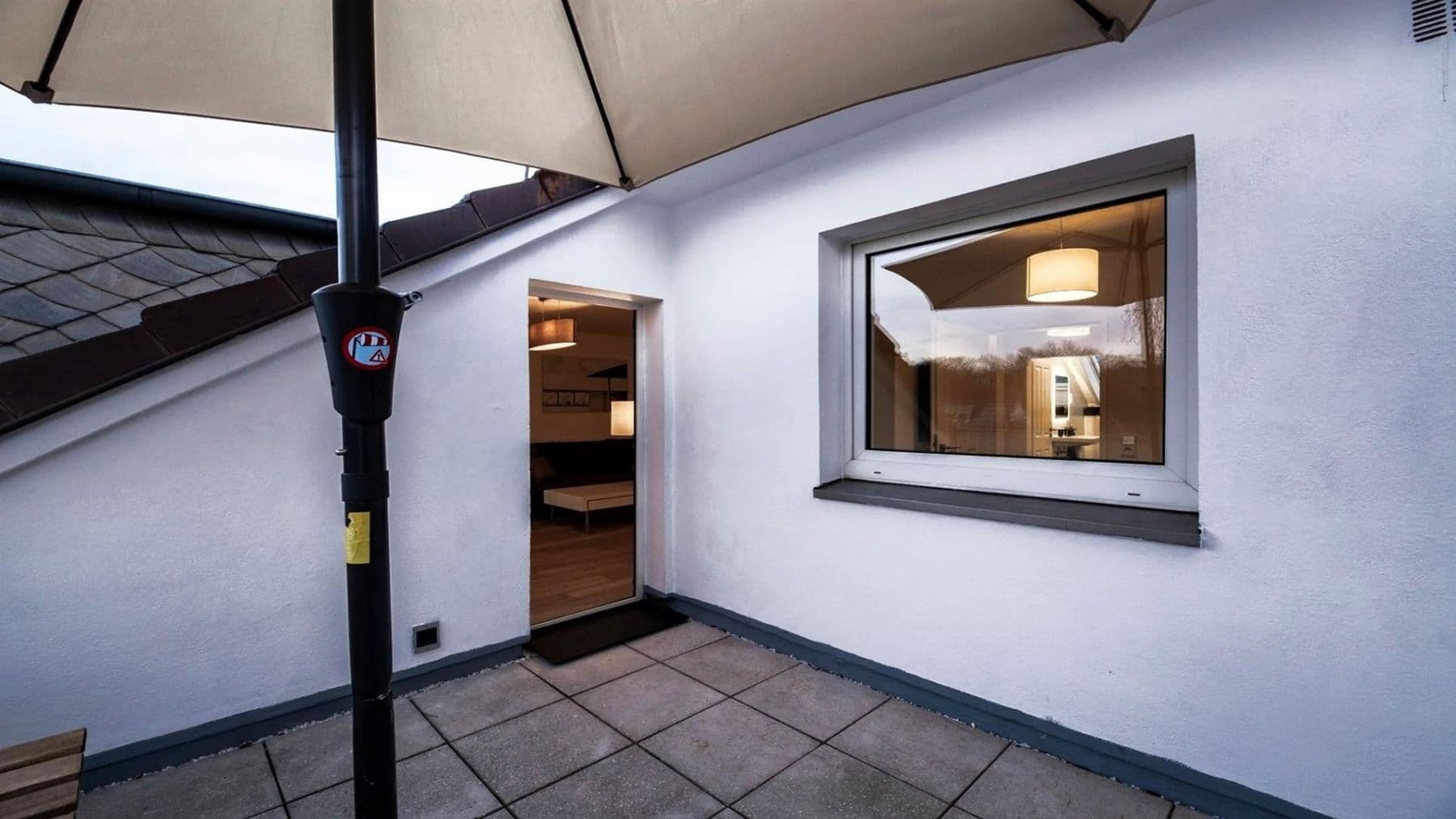 Prenájom bytu 2-izbový 68 m², Köln, Severné Porýnie - Westfálsko Prenájom bytu 2-izbový 68 m², Köln, Severné Porýnie - Westfálsko