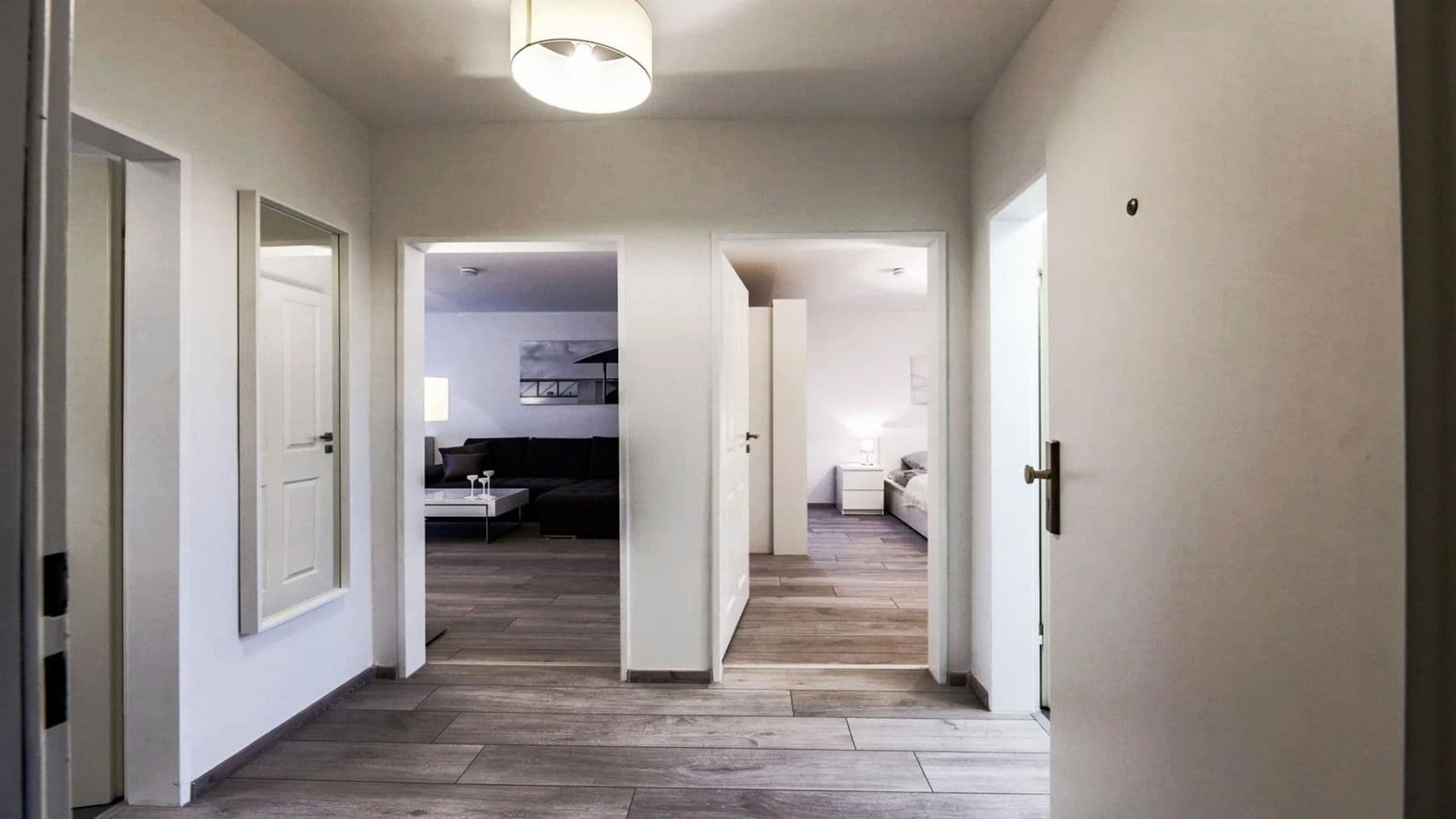 Prenájom bytu 2-izbový 68 m², Köln, Severné Porýnie - Westfálsko Prenájom bytu 2-izbový 68 m², Köln, Severné Porýnie - Westfálsko