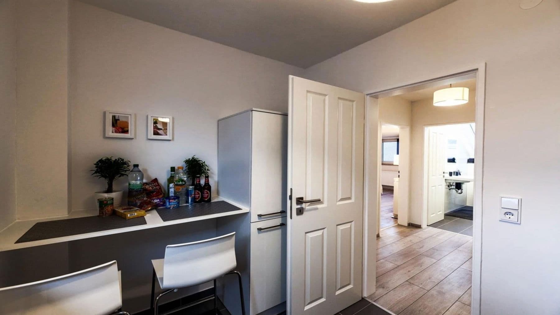 Prenájom bytu 2-izbový 68 m², Köln, Severné Porýnie - Westfálsko Prenájom bytu 2-izbový 68 m², Köln, Severné Porýnie - Westfálsko