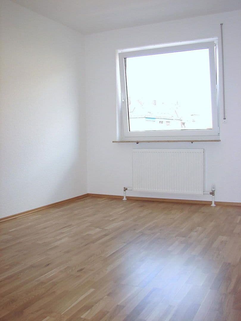 Prenájom bytu 3-izbový 78 m², Nürnberg, Bavorsko Prenájom bytu 3-izbový 78 m², Nürnberg, Bavorsko