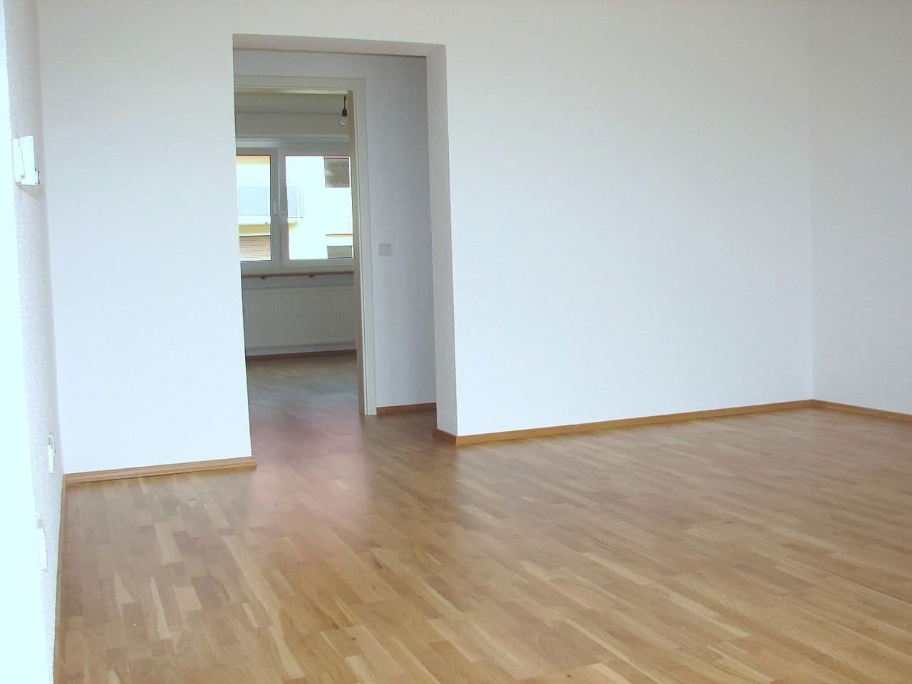 Prenájom bytu 3-izbový 78 m², Nürnberg, Bavorsko Prenájom bytu 3-izbový 78 m², Nürnberg, Bavorsko