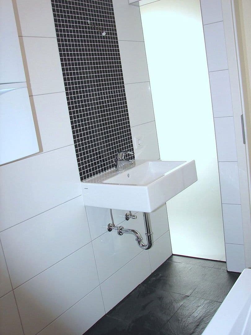 Prenájom bytu 3-izbový 78 m², Nürnberg, Bavorsko Prenájom bytu 3-izbový 78 m², Nürnberg, Bavorsko