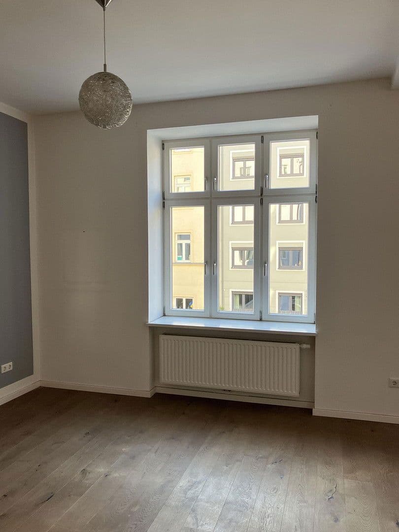 Prenájom bytu 3-izbový 62 m², München, Bavorsko Prenájom bytu 3-izbový 62 m², München, Bavorsko