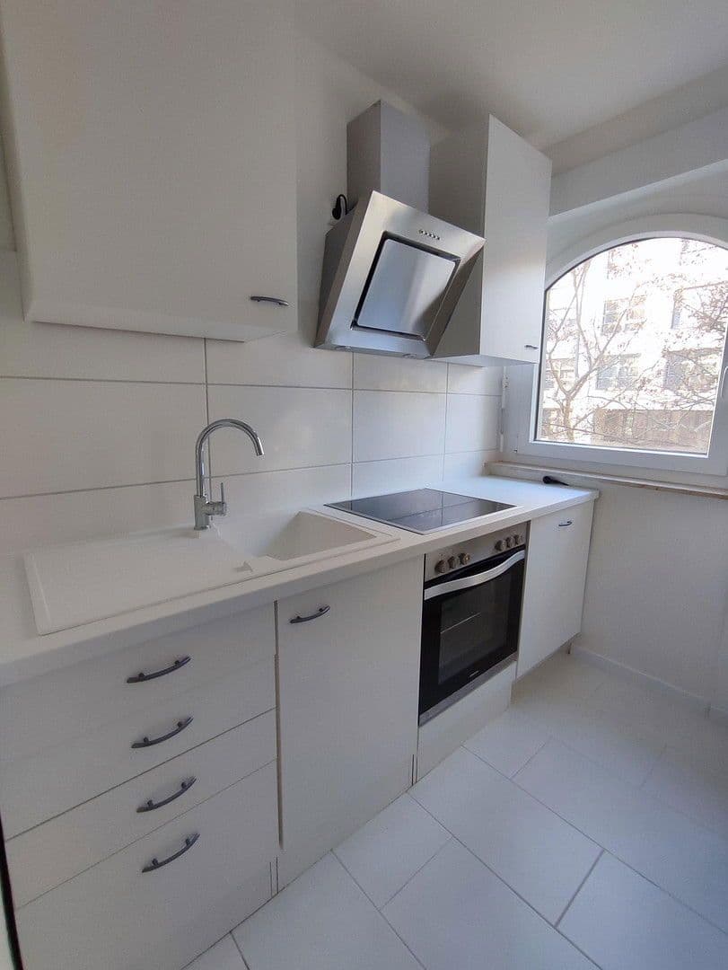 Prenájom bytu 2-izbový 50 m², Tattersallstraße 4, Mannheim, Bádensko-Wurttembersko Prenájom bytu 2-izbový 50 m², Tattersallstraße 4, Mannheim, Bádensko-Wurttembersko