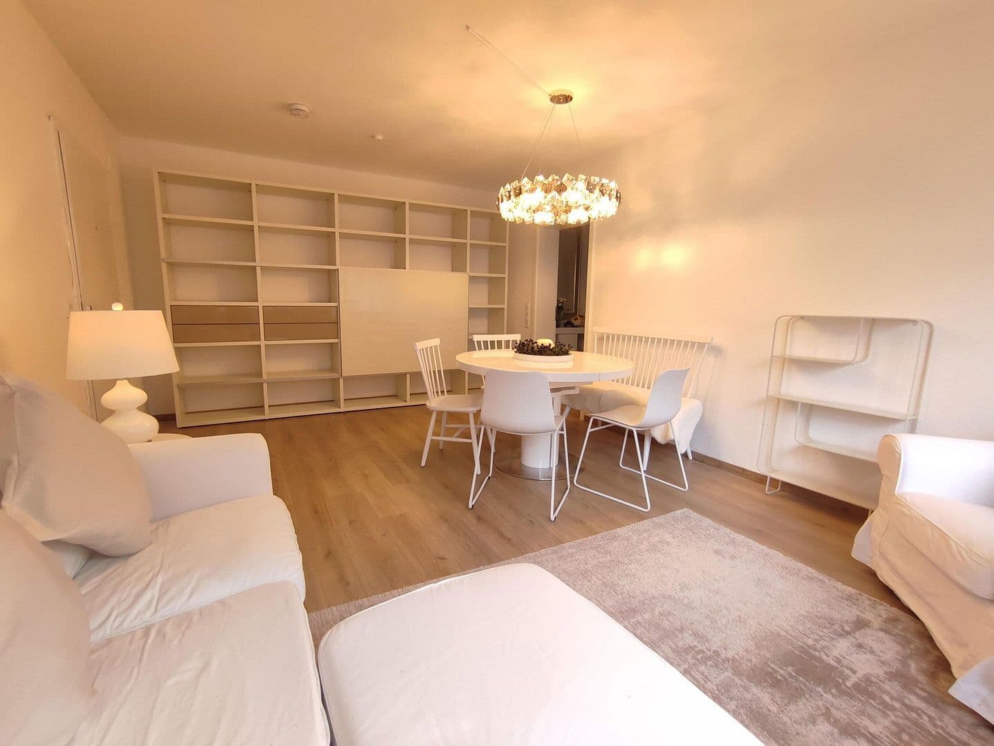 Prenájom bytu 2-izbový 50 m², Tattersallstraße 4, Mannheim, Bádensko-Wurttembersko Prenájom bytu 2-izbový 50 m², Tattersallstraße 4, Mannheim, Bádensko-Wurttembersko