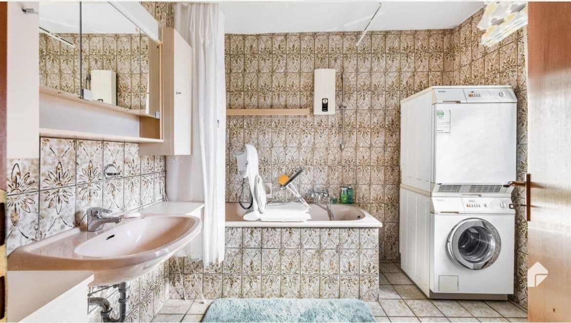 Prenájom bytu 2-izbový 72 m², Oberhausen, Severné Porýnie - Westfálsko Prenájom bytu 2-izbový 72 m², Oberhausen, Severné Porýnie - Westfálsko