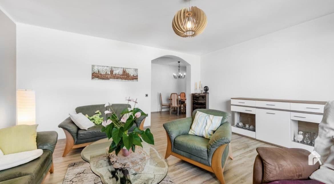 Prenájom bytu 2-izbový 72 m², Oberhausen, Severné Porýnie - Westfálsko Prenájom bytu 2-izbový 72 m², Oberhausen, Severné Porýnie - Westfálsko