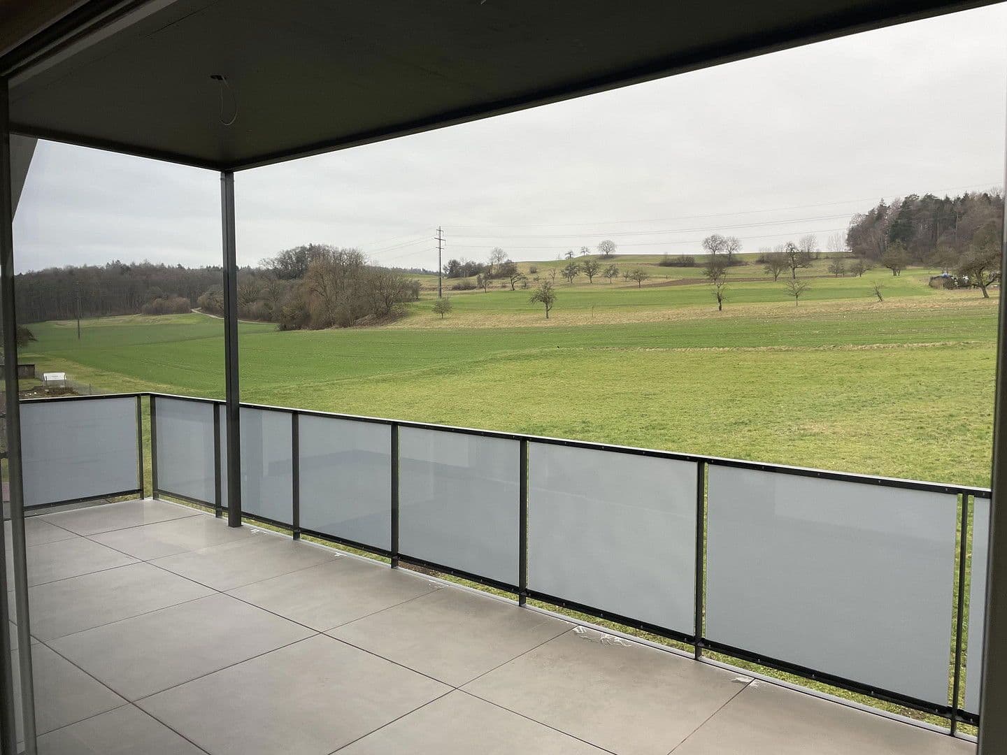 Prenájom bytu 5-izbový 166 m², Gottmadingen, Bádensko-Wurttembersko Prenájom bytu 5-izbový 166 m², Gottmadingen, Bádensko-Wurttembersko