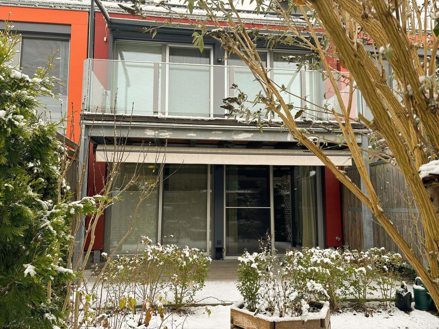 Predaj domu 126 m², pozemek 200 m², Schwerin, Meklenbursko-Predpomoransko Predaj domu 126 m², pozemek 200 m², Schwerin, Meklenbursko-Predpomoransko