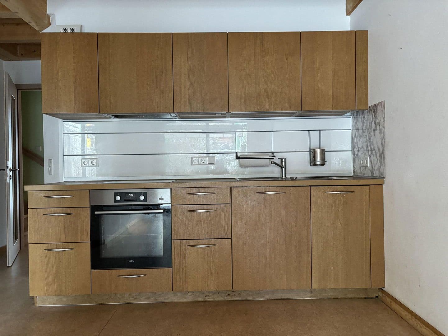 Predaj domu 126 m², pozemek 200 m², Schwerin, Meklenbursko-Predpomoransko Predaj domu 126 m², pozemek 200 m², Schwerin, Meklenbursko-Predpomoransko