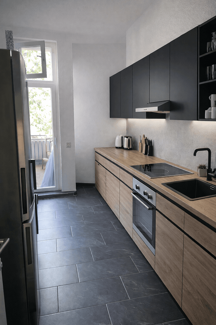 Prenájom bytu 3-izbový 88 m², Leipzig, Sasko Prenájom bytu 3-izbový 88 m², Leipzig, Sasko