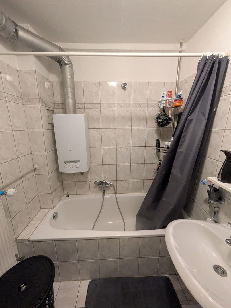 Prenájom bytu 1-izbový 39 m², Pirckheimerstraße 93, Nürnberg, Bavorsko Prenájom bytu 1-izbový 39 m², Pirckheimerstraße 93, Nürnberg, Bavorsko