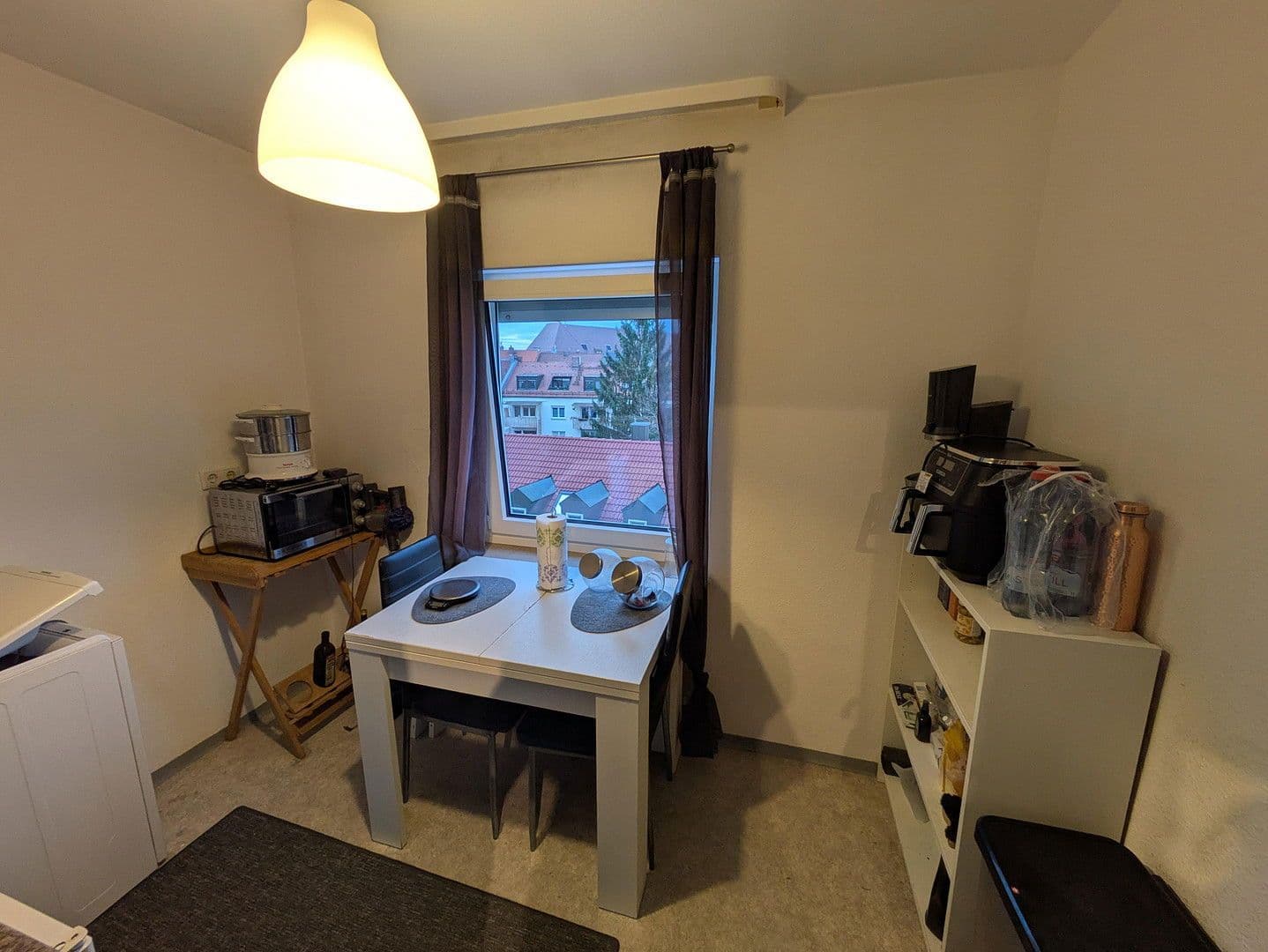 Prenájom bytu 1-izbový 39 m², Pirckheimerstraße 93, Nürnberg, Bavorsko Prenájom bytu 1-izbový 39 m², Pirckheimerstraße 93, Nürnberg, Bavorsko