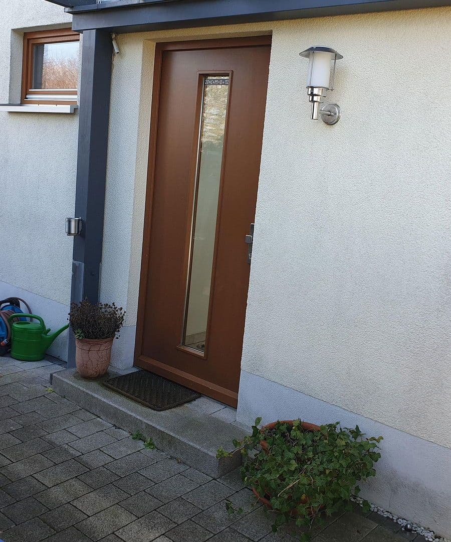 Predaj kancelárie 350 m², Am Hühnerberg 17, Kelkheim (Taunus), Hesensko Predaj kancelárie 350 m², Am Hühnerberg 17, Kelkheim (Taunus), Hesensko