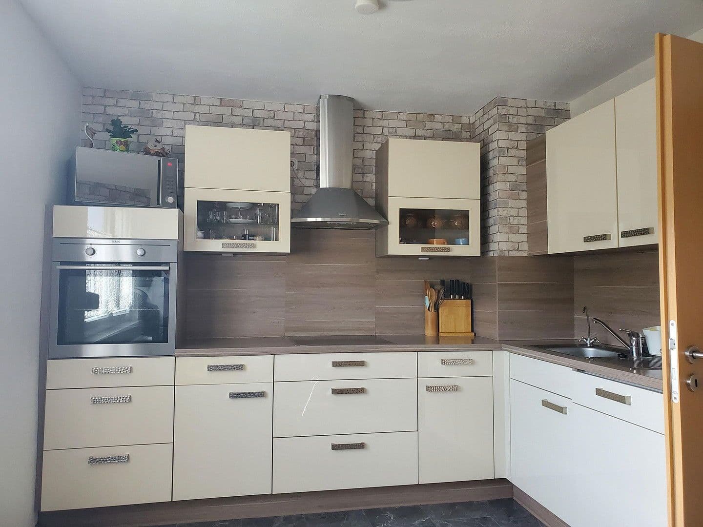 Predaj domu 117 m², pozemek 473 m², Neuendorf, Bavorsko Predaj domu 117 m², pozemek 473 m², Neuendorf, Bavorsko