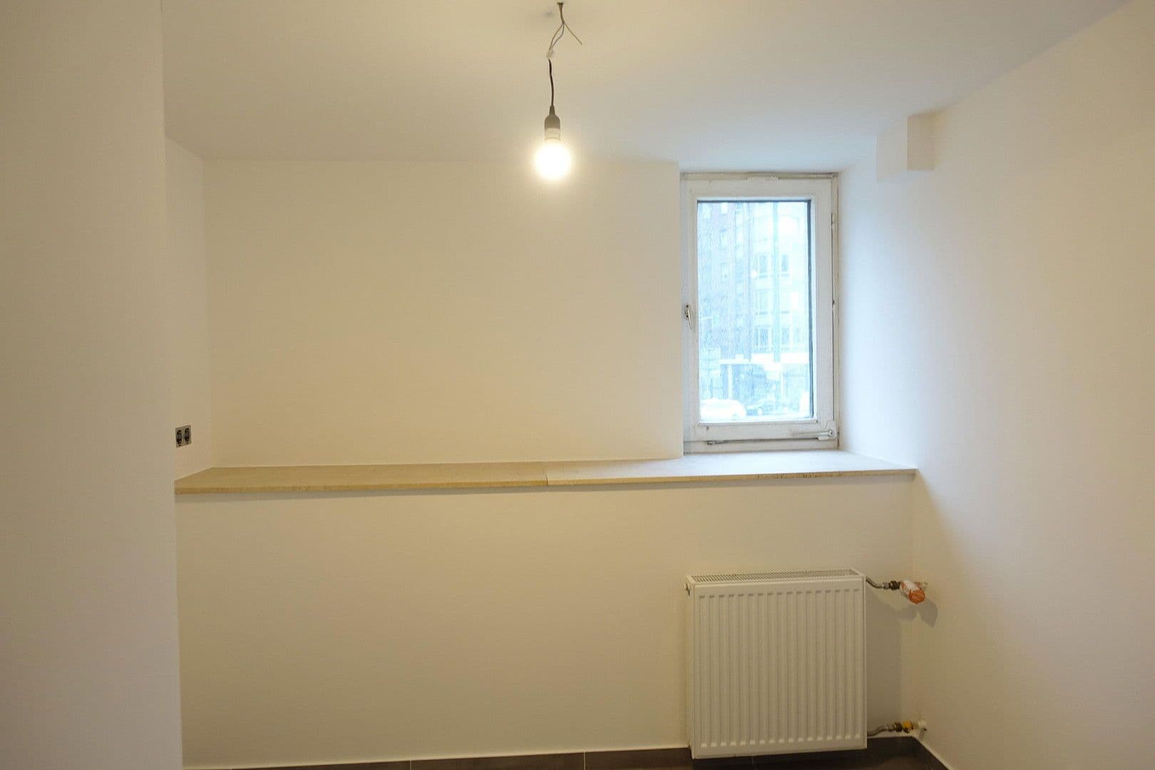 Predaj bytu 2-izbový 55 m², Kölner Str. 140, Düsseldorf, Severné Porýnie - Westfálsko Predaj bytu 2-izbový 55 m², Kölner Str. 140, Düsseldorf, Severné Porýnie - Westfálsko