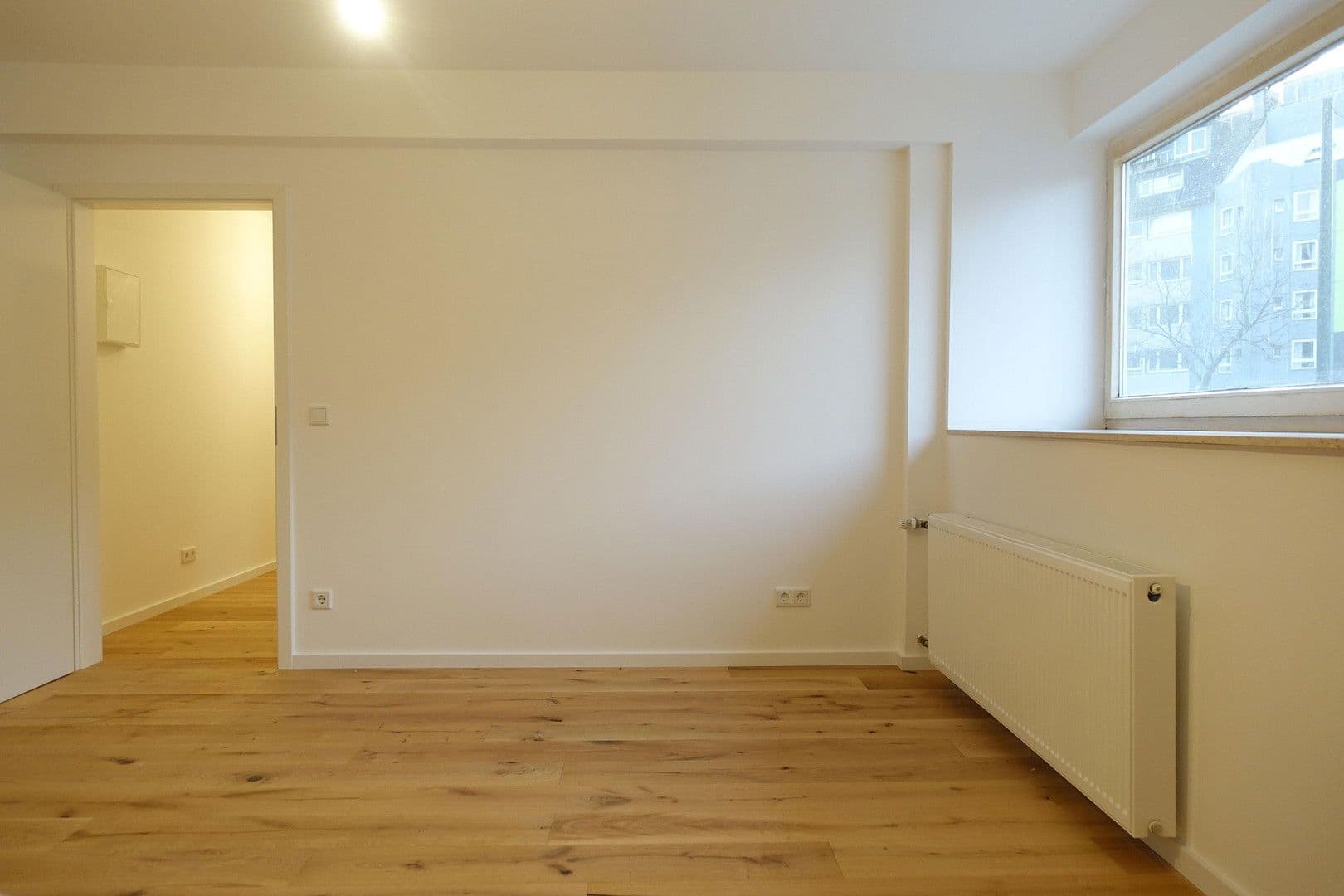 Predaj bytu 2-izbový 55 m², Kölner Str. 140, Düsseldorf, Severné Porýnie - Westfálsko Predaj bytu 2-izbový 55 m², Kölner Str. 140, Düsseldorf, Severné Porýnie - Westfálsko