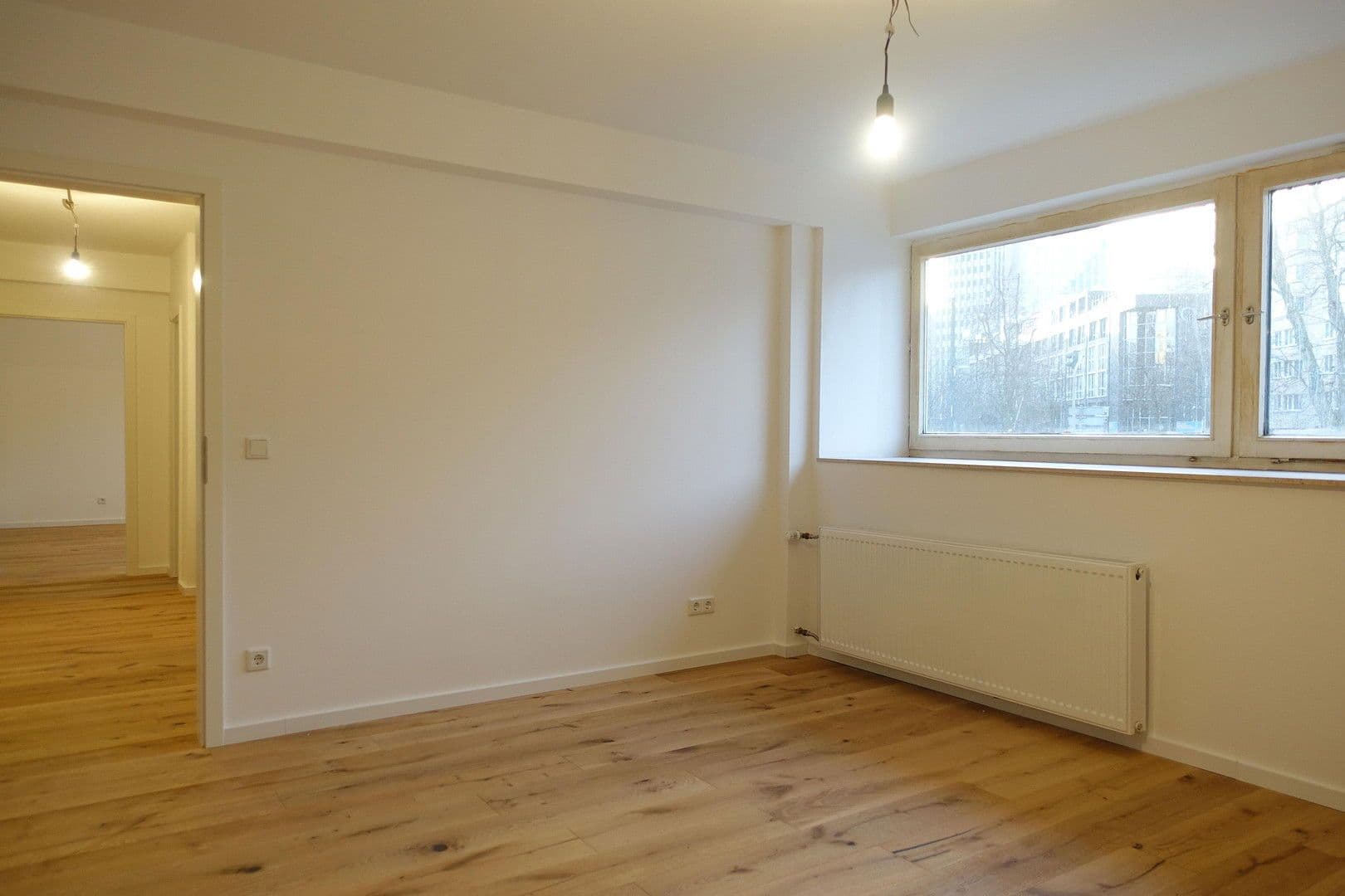 Predaj bytu 2-izbový 55 m², Kölner Str. 140, Düsseldorf, Severné Porýnie - Westfálsko Predaj bytu 2-izbový 55 m², Kölner Str. 140, Düsseldorf, Severné Porýnie - Westfálsko