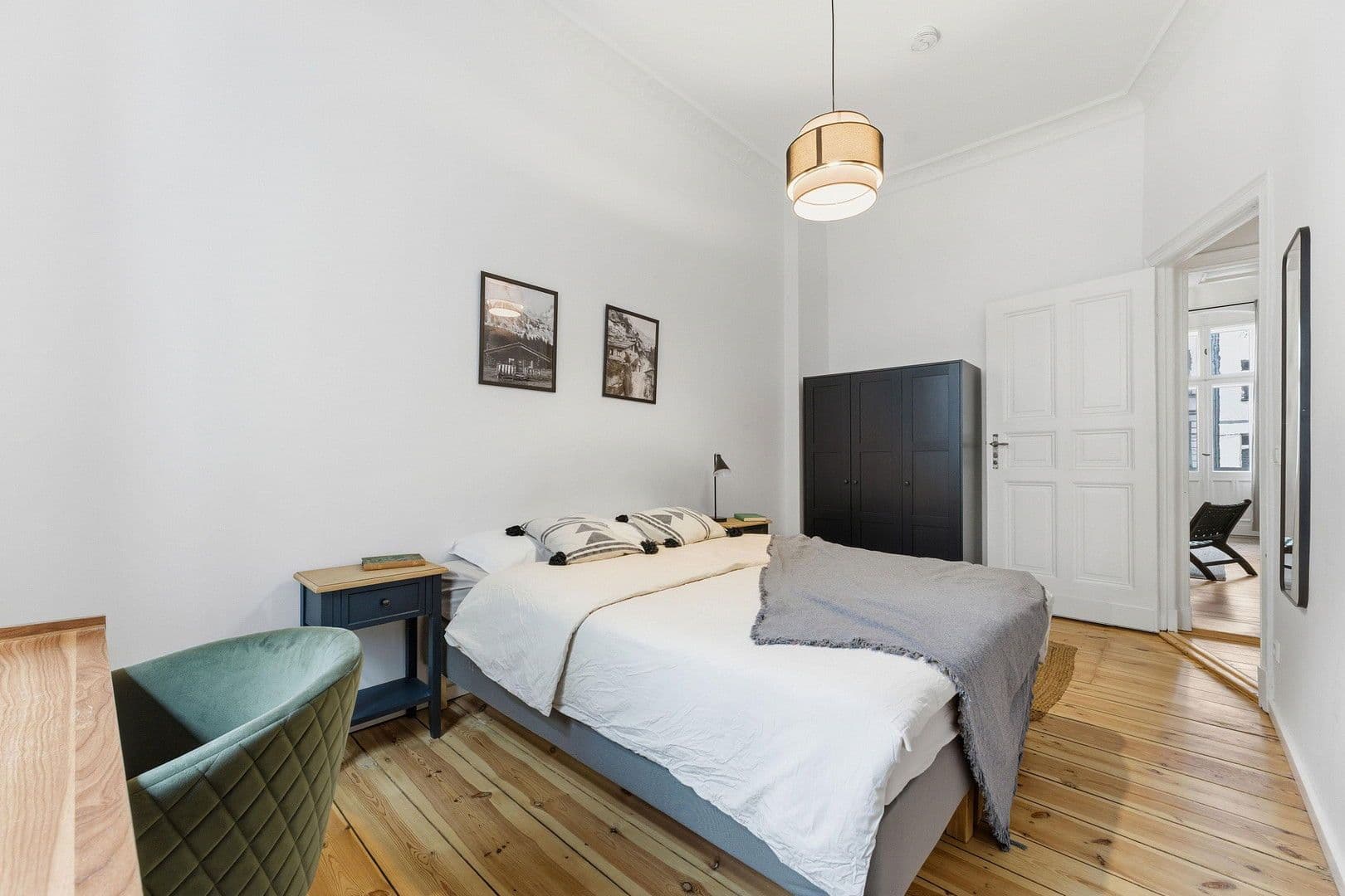 Prenájom bytu 107 m², Simon-Dach-Straße 13, Berlin, Berlín Prenájom bytu 107 m², Simon-Dach-Straße 13, Berlin, Berlín