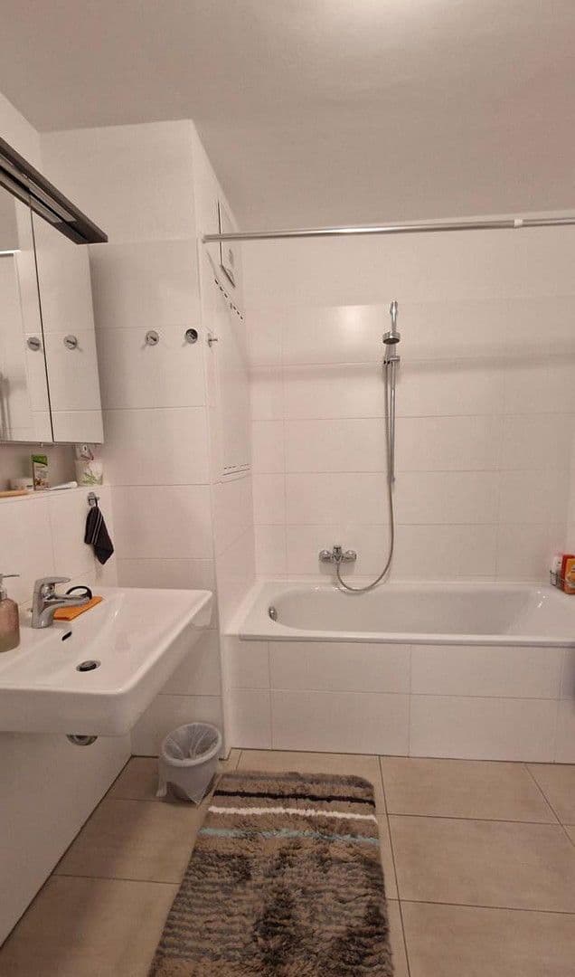 Prenájom bytu 2-izbový 52 m², Salzburg/Liefering, Salzbursko Prenájom bytu 2-izbový 52 m², Salzburg/Liefering, Salzbursko