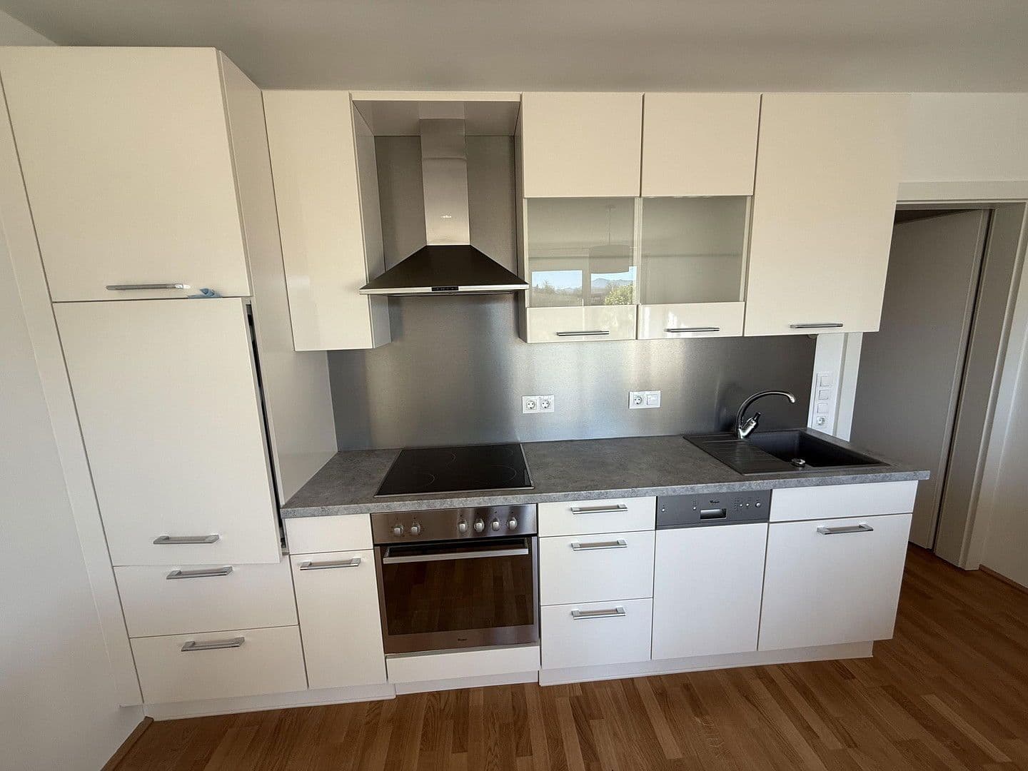 Prenájom bytu 2-izbový 52 m², Salzburg/Liefering, Salzbursko Prenájom bytu 2-izbový 52 m², Salzburg/Liefering, Salzbursko