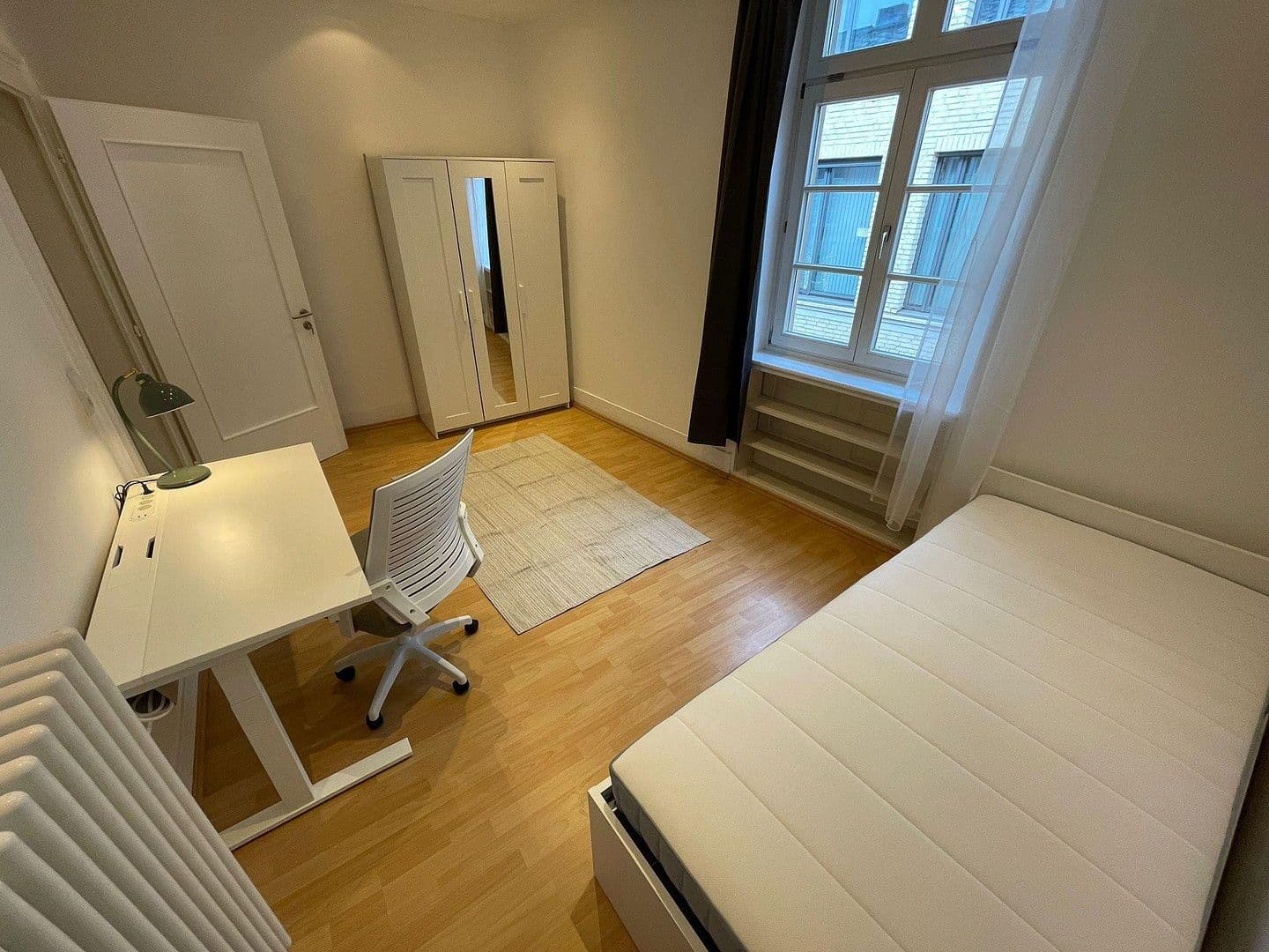 Prenájom bytu 1-izbový 98 m², Wiesbaden, Hesensko Prenájom bytu 1-izbový 98 m², Wiesbaden, Hesensko