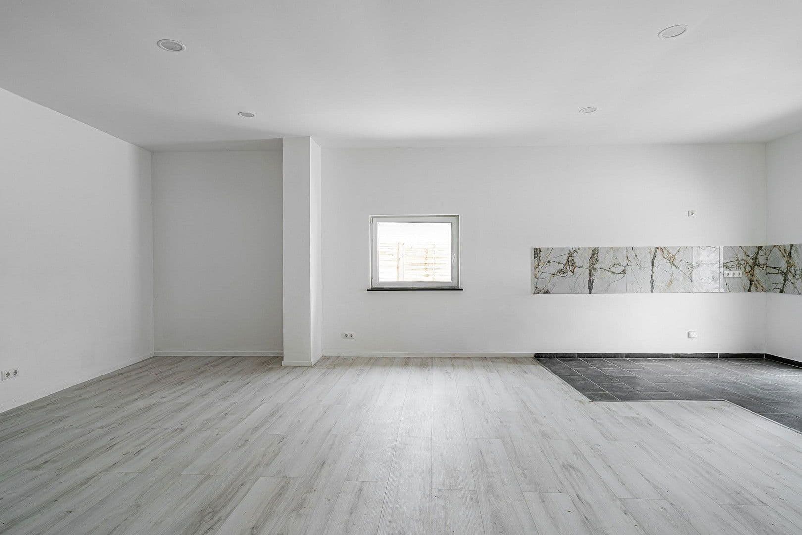 Predaj domu 101 m², pozemek 576 m², Berlin, Berlín Predaj domu 101 m², pozemek 576 m², Berlin, Berlín