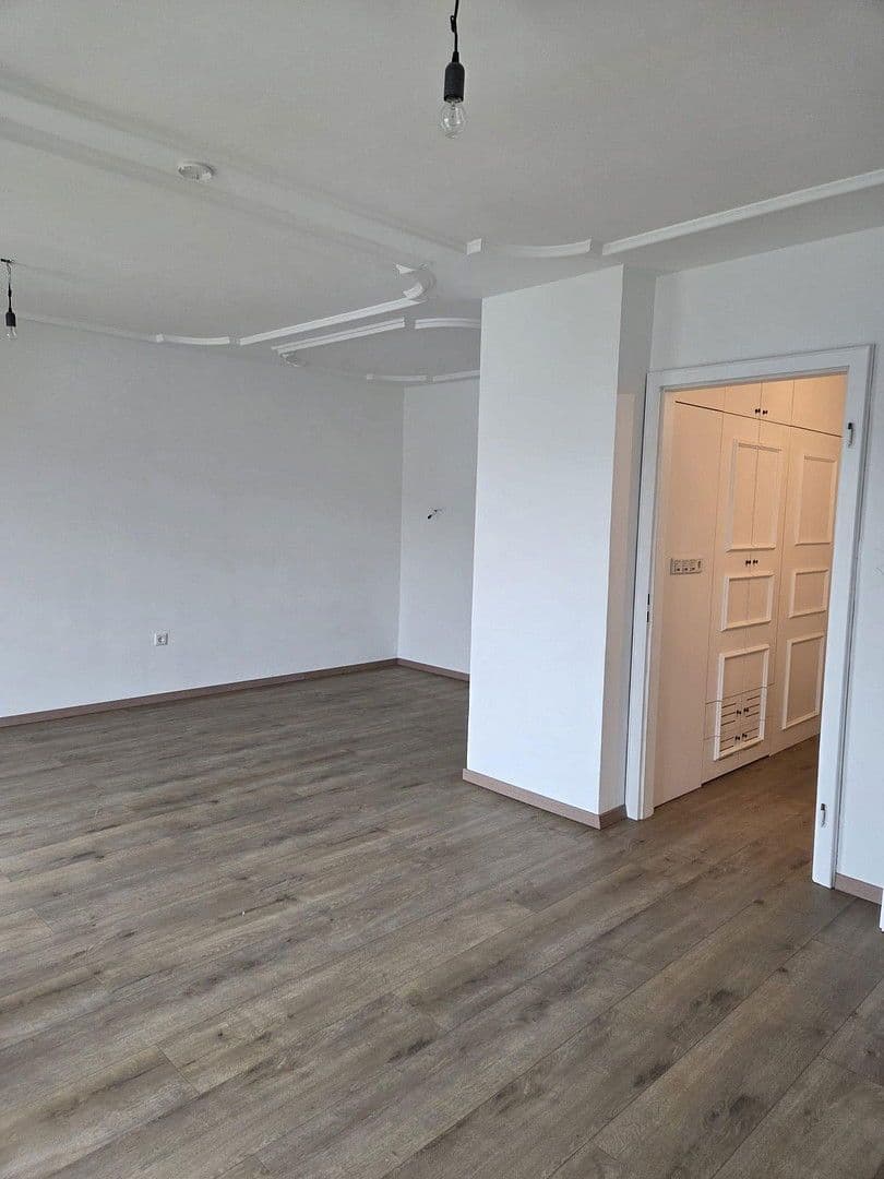 Predaj domu 125 m², pozemek 189 m², Augsburg, Bavorsko Predaj domu 125 m², pozemek 189 m², Augsburg, Bavorsko