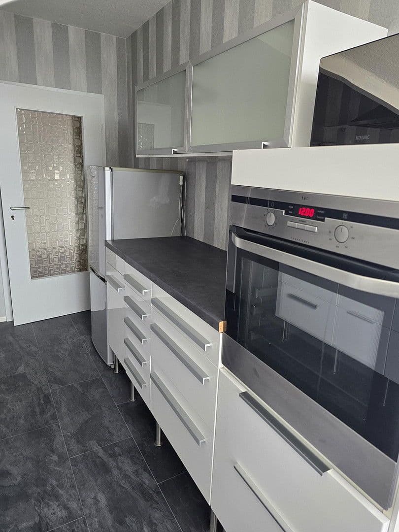 Prenájom bytu 3-izbový 86 m², Alte Andernacherstr. 22, Plaidt, Porýnie-Falcko Prenájom bytu 3-izbový 86 m², Alte Andernacherstr. 22, Plaidt, Porýnie-Falcko