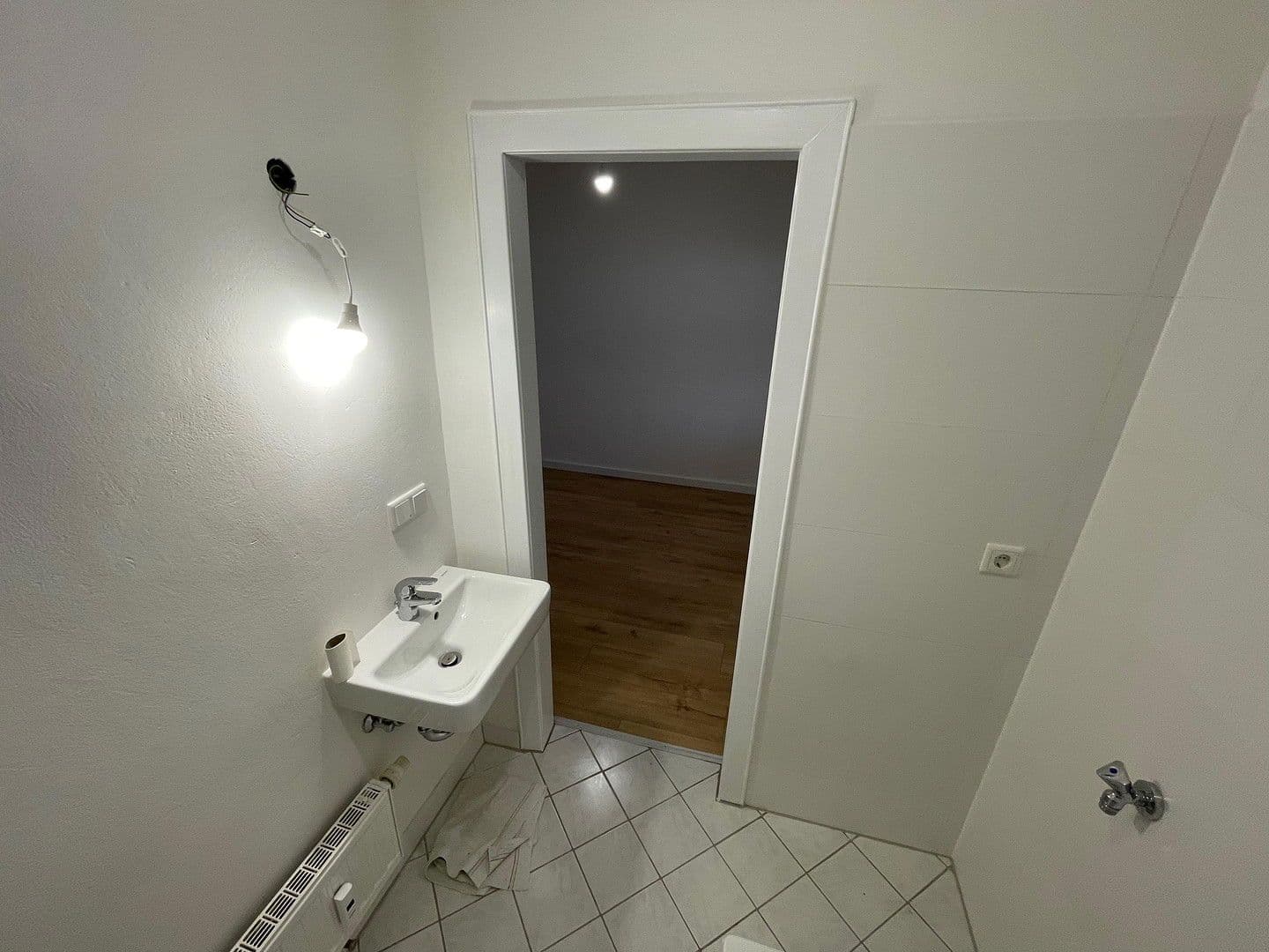 Prenájom bytu 2-izbový 49 m², Ziegelstr. 21, Wuppertal, Severné Porýnie - Westfálsko Prenájom bytu 2-izbový 49 m², Ziegelstr. 21, Wuppertal, Severné Porýnie - Westfálsko